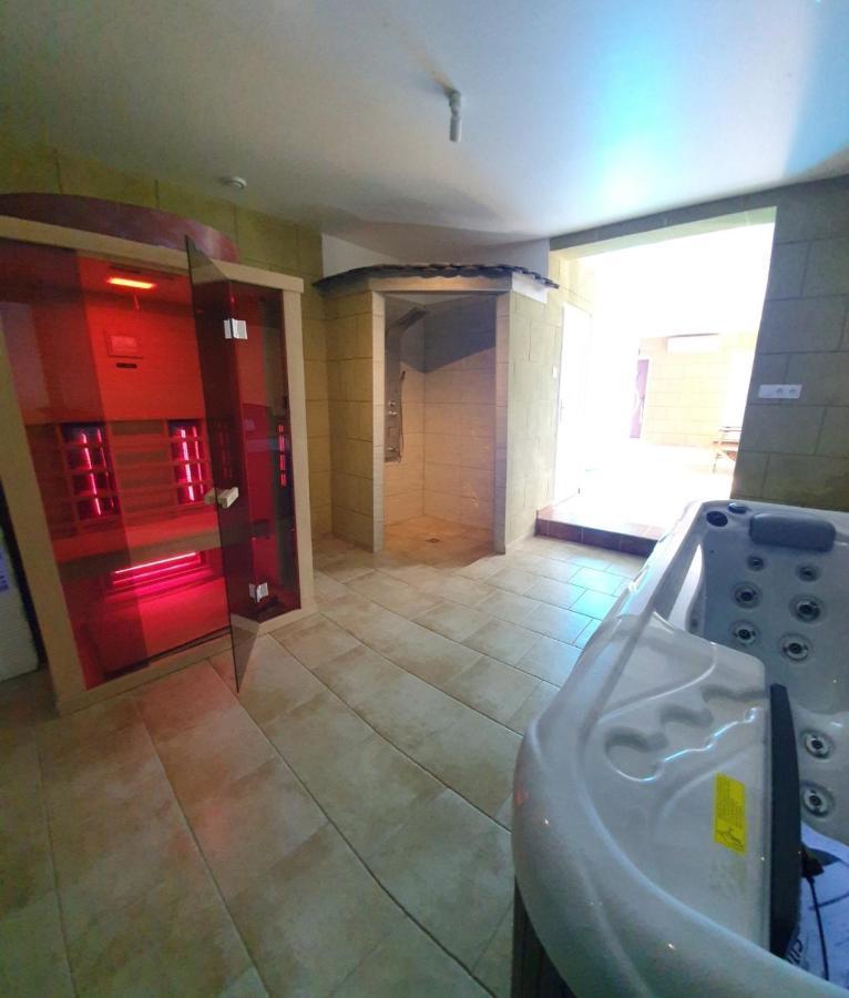 Delanta Panzio Bed & Breakfast Печ Екстериор снимка