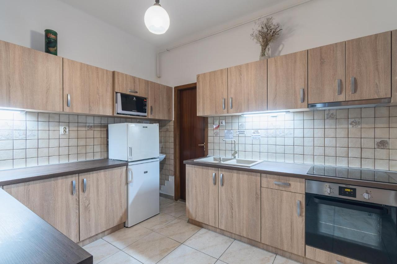 Delanta Panzio Bed & Breakfast Печ Екстериор снимка