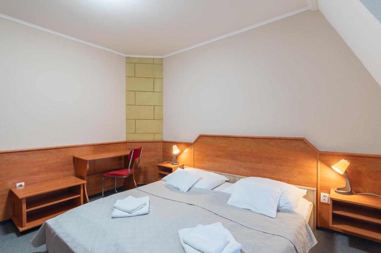 Delanta Panzio Bed & Breakfast Печ Екстериор снимка