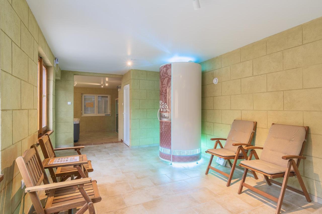Delanta Panzio Bed & Breakfast Печ Екстериор снимка