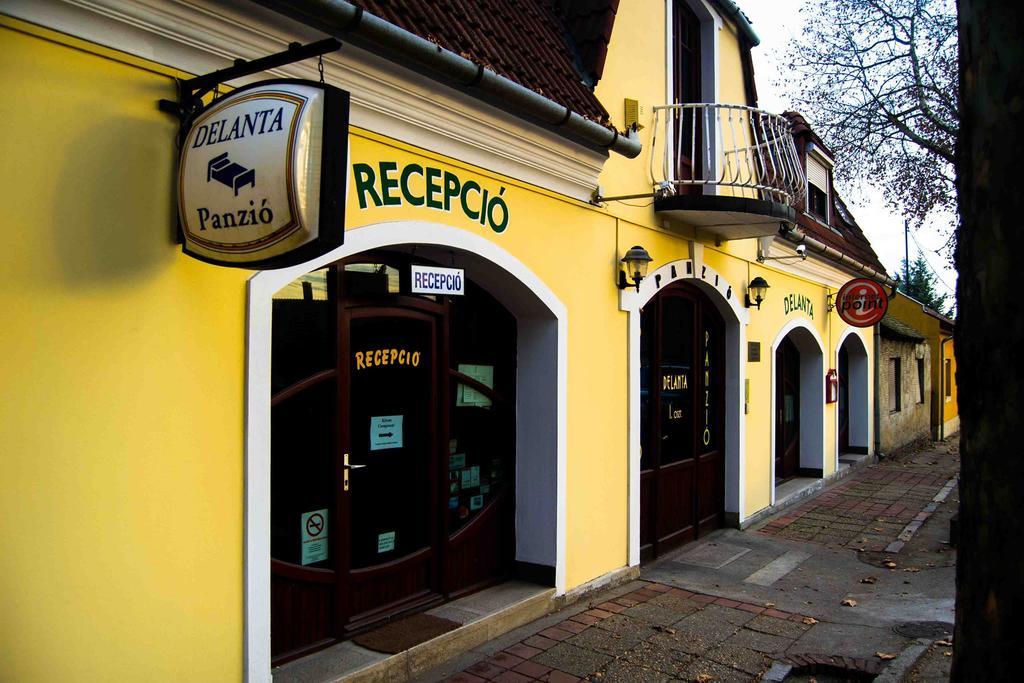 Delanta Panzio Bed & Breakfast Печ Екстериор снимка